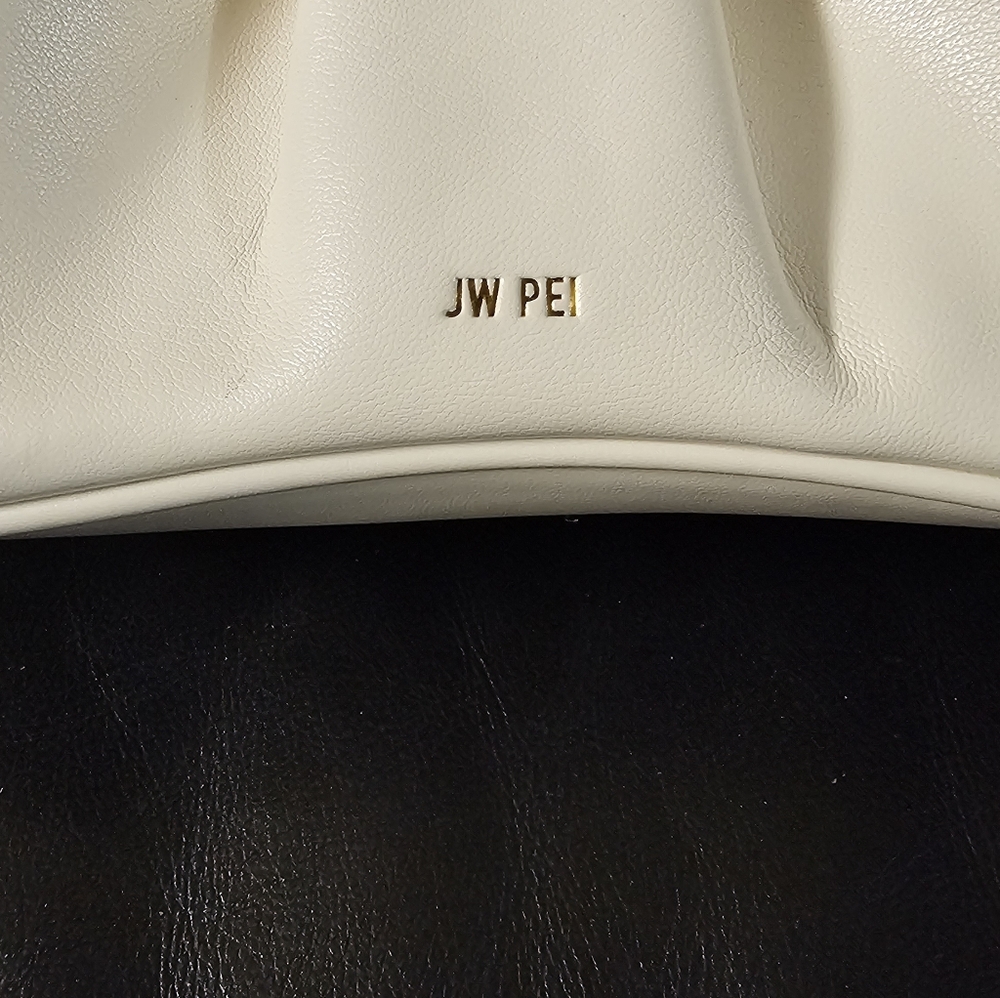 JW PEI White Gabbi Ruched Hobo Hangbag Bag NWOT - Picture 2 of 16